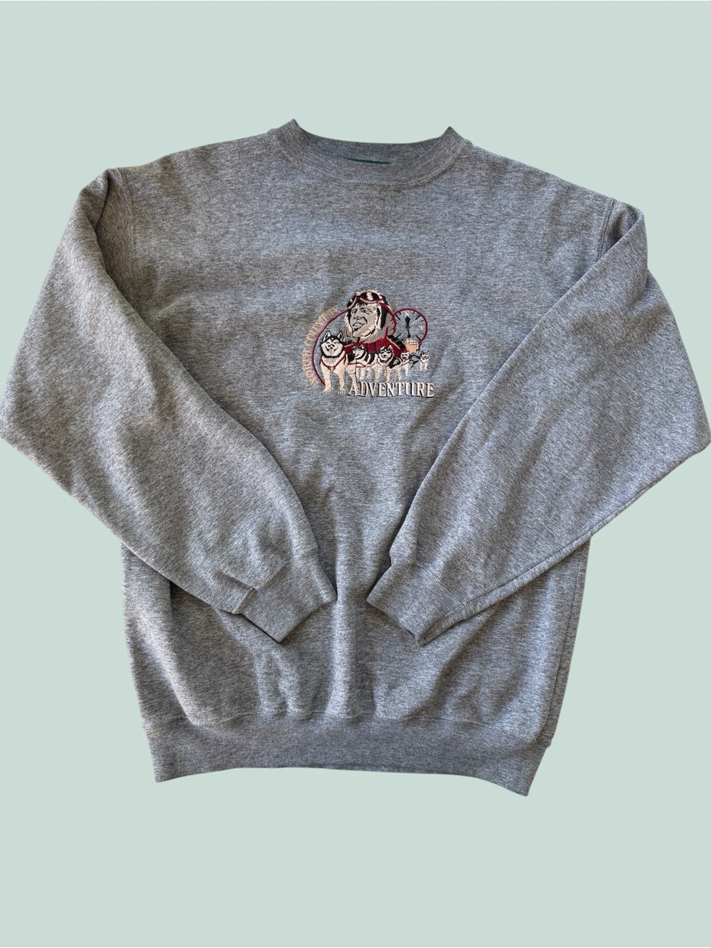 Gray vintage Northern Country Adventure Crewneck Sweatshirt medium/large